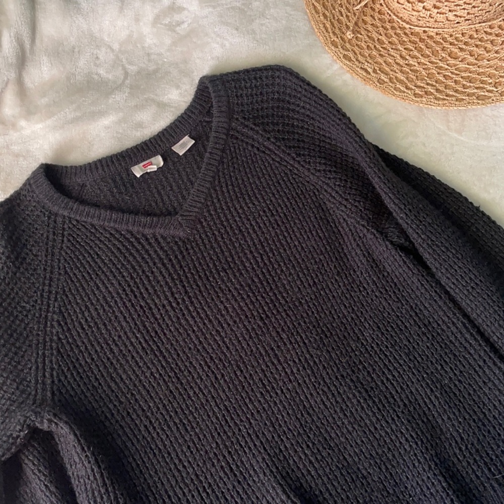 Levi’s Black Chunky Knit Sweater
